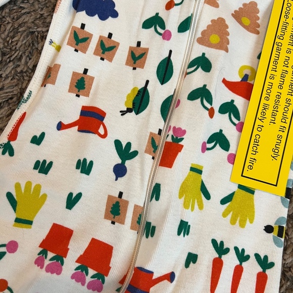 NWT Hanna Andersson baby zip footless sleeper 6-12 mos gardening print cotton - Picture 2 of 3